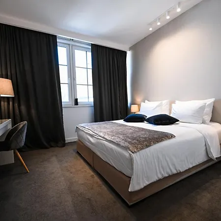 Garni Le Petit Piaf Hotel Belgrado