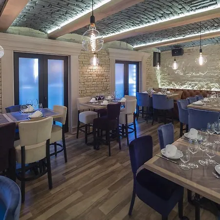 Garni Le Petit Piaf 3* Belgrado